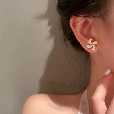 TVI Rotating Windmill Stud Korean Earrings Cubic Zirconia Alloy Stud Earring
