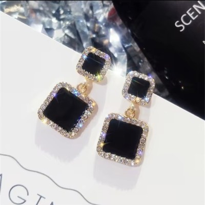 RV YUWON 1pair Faux Pearl & Rhinestone & Oil Drop Black Earrings Cubic Zirconia Alloy Drops & Danglers