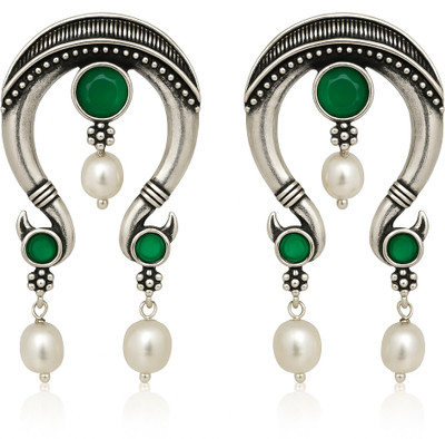 Sumatiratan Sumatiratan Oxidised Silver Look Chandbali Earrings Pearl, Sapphire Brass, Alloy Plug Earring, Earring Set, Stud Earring, Chandbali Earring