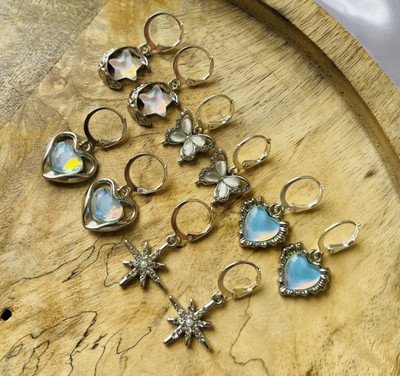 Sonisirani Pack of 5 Aesthetic Trendy AD Silver Charm Round Hoop Earrings For Women Alloy Hoop Earring