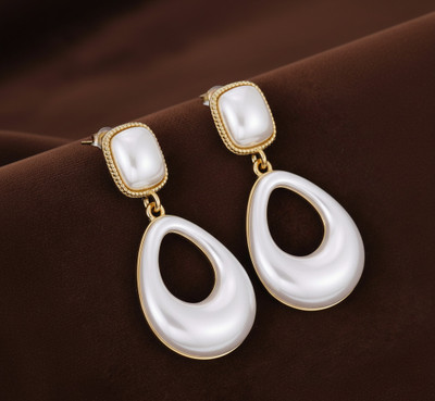 PRIDE STORE Monalisa White Golden Pricious Stones With High Shining Premium Earing Pair Pearl Alloy Stud Earring