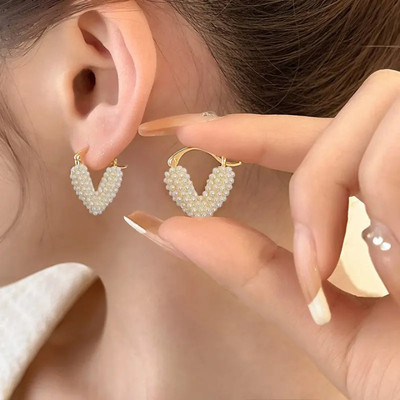 CIKIT Floral Stud Earrings for Everyday Elegance Metal Stud Earring