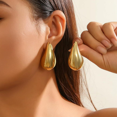 MSK Latest Gold Drops & Danglers
