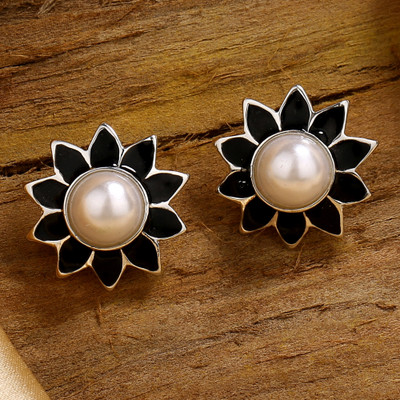 Estele Rhodium Plated Pearl Alloy Stud Earring