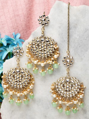 Karatcart Gold Plated Light Green Beads and Pearl Studded Kundan Chandbali Earrings Alloy Chandbali Earring