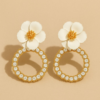 Reshmin FLRCRY-WHT01 Alloy Hoop Earring