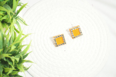 Sk Creation Elegant Traditional HandmadeCotton Fabric & MDF Kundan Earrings Cotton Dori Earring Set