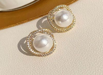 SHILPRI CREATIONS Moon earring Alloy Stud Earring