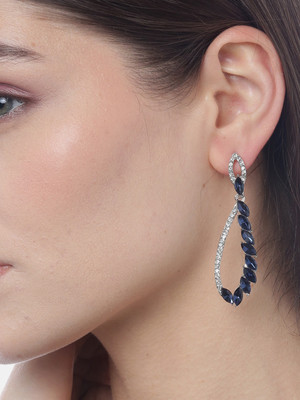 Dressberry Stylish and Trendy Party Wear Jewellery Alloy Drops & Danglers