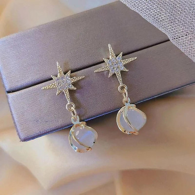 AJS Star Golden Earring Alloy Clip-on Earring