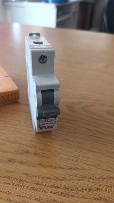 Veto 20A Single Pole MCB C_20_SP MCB(1)