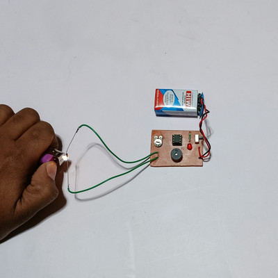 PROJECT HUB - FOR INNOVATIVE BHARAT Fire Alarm Project, Ready to use Project on BrandFree/HandMade PCB board Educational Electronic Hobby Kit