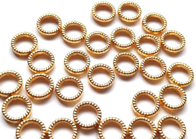 The Giftery Saree kuchu beads (fo8) Embroidery Hoop(Pack of 100)
