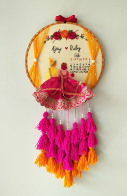 Handmade creation craft Customised wedding embroidery hoop Couple embroidery hoop Embroidery Frame(Pack of 1)