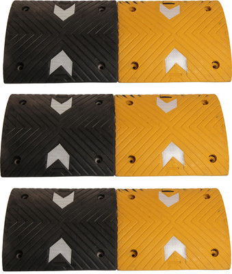 Ladwa 75mm 3mtr Durable Rubber Breakable Speed Breaker/Road Hump For Road Safety Emergency Sign