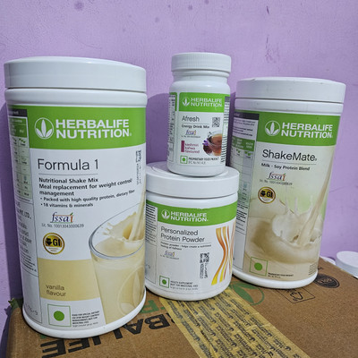 HERBALIFE F1-VANILLA ,PPP200,SHAKEMATE,NUTRITION WEIGHT LOSS COMBO WITH KAHWA JUICE(4 x 0.31 ml)