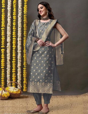 TILKI FASHION Women Kurti Pant Attached Dupatta Set