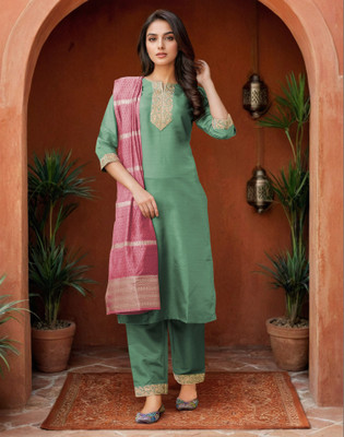 Skylee Women Kurta Pant Dupatta Set