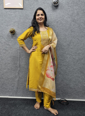 MOKOSH Women Kurta Pant Dupatta Set