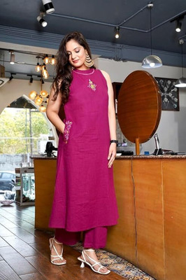 BTJAI Women Kurta Pant Set