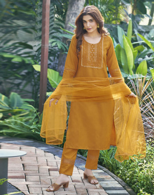 Skylee Women Kurta Pant Dupatta Set