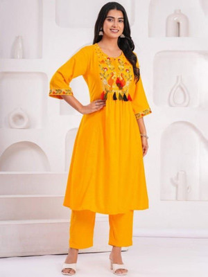 Fcp Women Kurti Pant Set