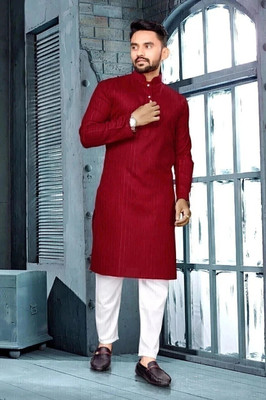 Shivgarmets Men Kurta Pyjama Set
