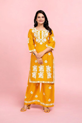 VAANSH CREATION Women Kurta Churidar Set