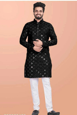 VALAKI Men Kurta Pyjama Set