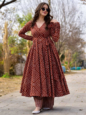 Trijal Fab Women Kurta Palazzo Set