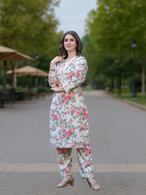 SHREE HARIJI TEXTILE Women Kurti Pant Set