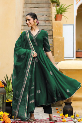 Gosriki Women Kurta Pant Dupatta Set