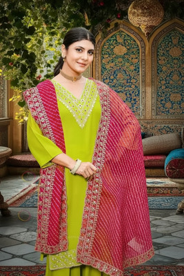 vra Women Kurta Pant Dupatta Set