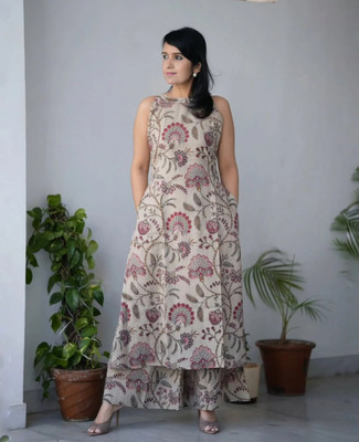 VAIDEV Women Kurta Palazzo Set
