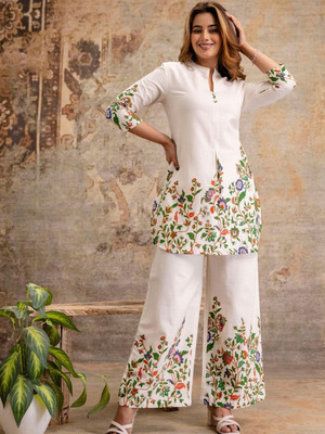 Sarbiya Women Ethnic Top Palazzo Set
