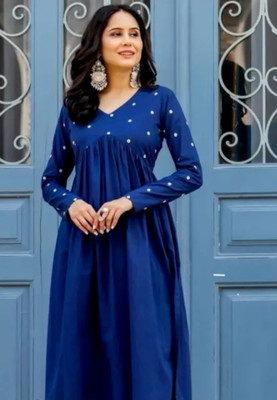 Uroos Women Kurta Pant Set