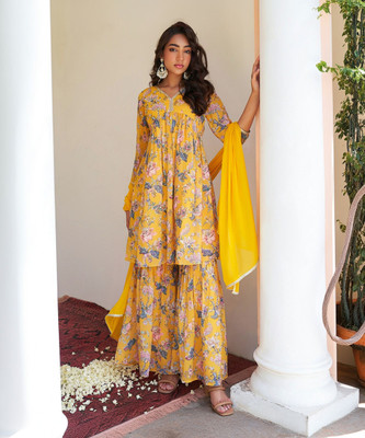 Janasya Women Kurta Sharara Dupatta Set