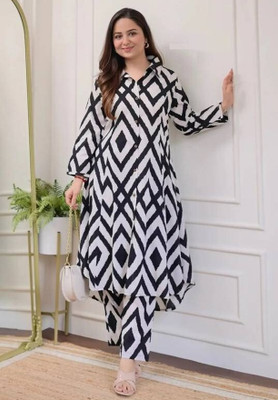 VASTRA CREATION Women Ethnic Top Pant Set