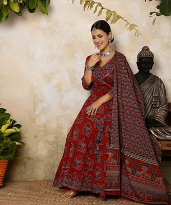 Gulmohar Jaipur Women Kurta Palazzo Dupatta Set