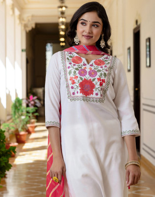 Skylee Women Kurta Pant Dupatta Set