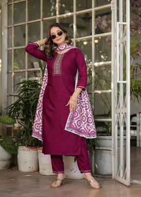 OXIT CLASS Embroidered Kurta, Trouser/Pant & Dupatta Set
