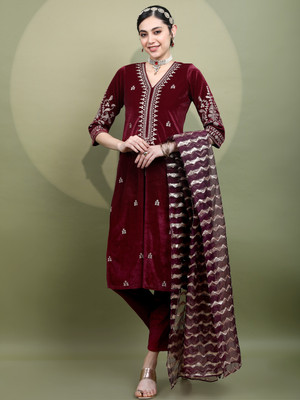 Vishudh Women Kurta Pant Set