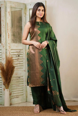 Trijal Fab Women Kurti Pant Dupatta Set