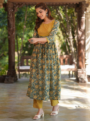 Janasya Women Kurta Pant Set