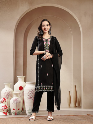 Stylum Women Kurta Pant Dupatta Set