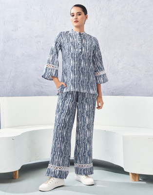 Divastri Women Kurta Pant Set