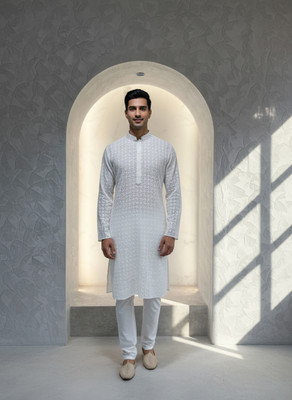 JUGG JUGG JEEYO Men Kurta Pyjama Set