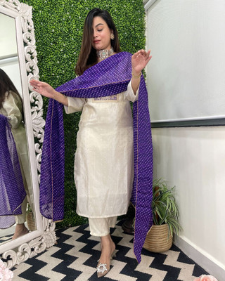 Tasrika Embroidered Kurta, Trouser/Pant & Dupatta Set