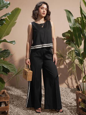 Vishudh Women Ethnic Top Pant Set