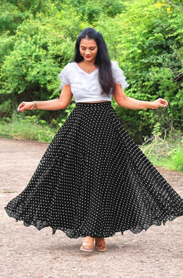 GUNHILD Women Crop Top Skirt Set